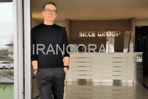 کلود هوگ به کمپانی سیچه پیوست